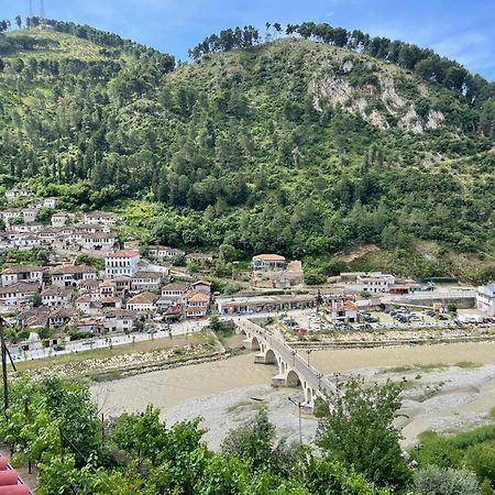 Vila Luen Berat Dış mekan fotoğraf