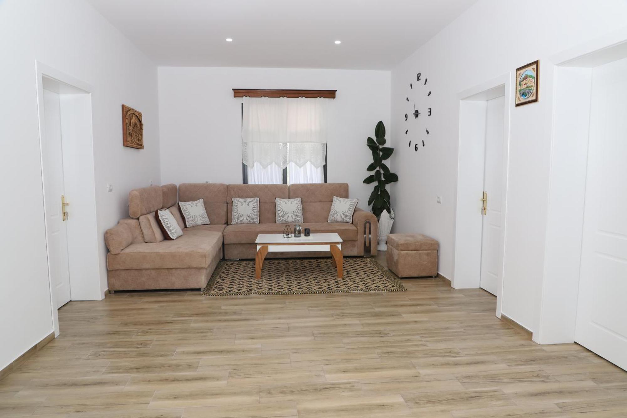 Vila Luen Berat Dış mekan fotoğraf