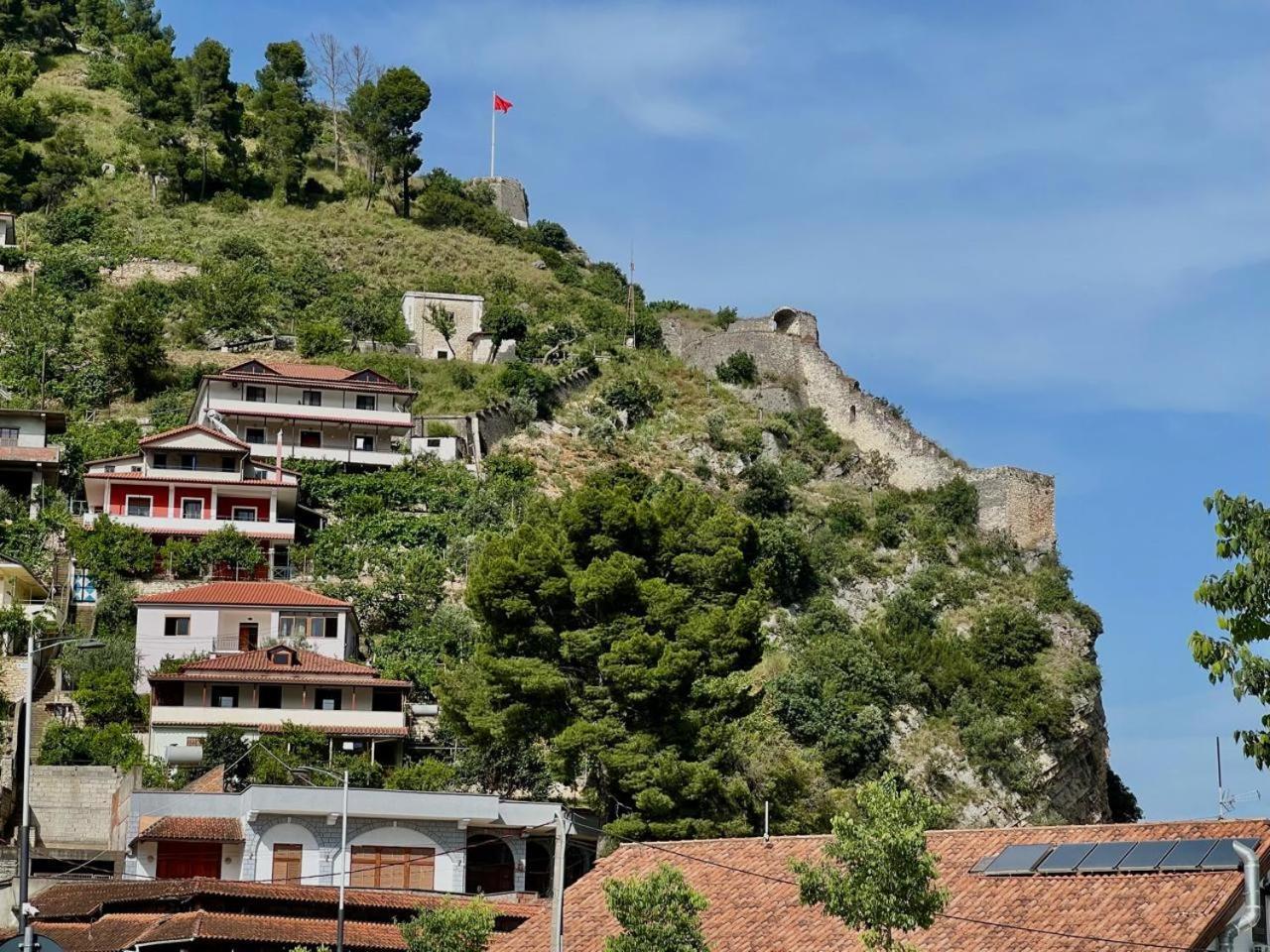 Vila Luen Berat Dış mekan fotoğraf